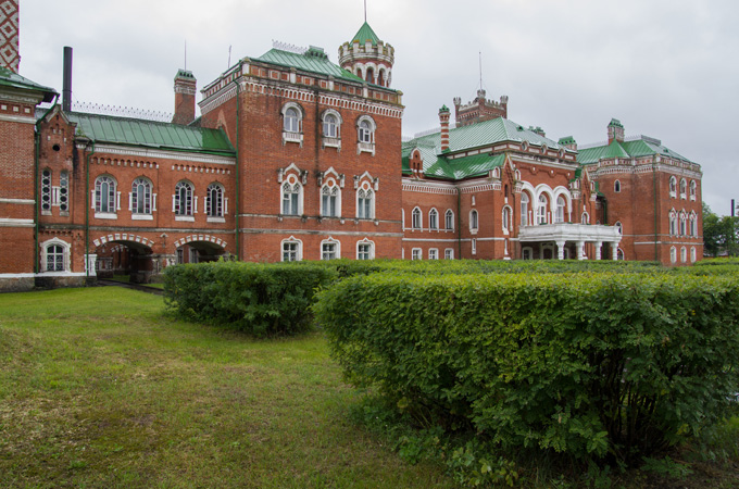 Замок Шереметьева на Волге фото 2